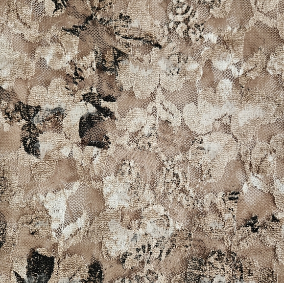 NWOT Chicos tn & black floral lace shell blouse top Womens Large - Picture 2 of 7